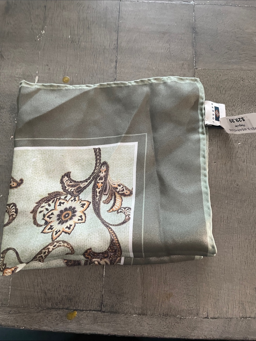 Silk-Feel Paisley pocket Square - Sage Green by